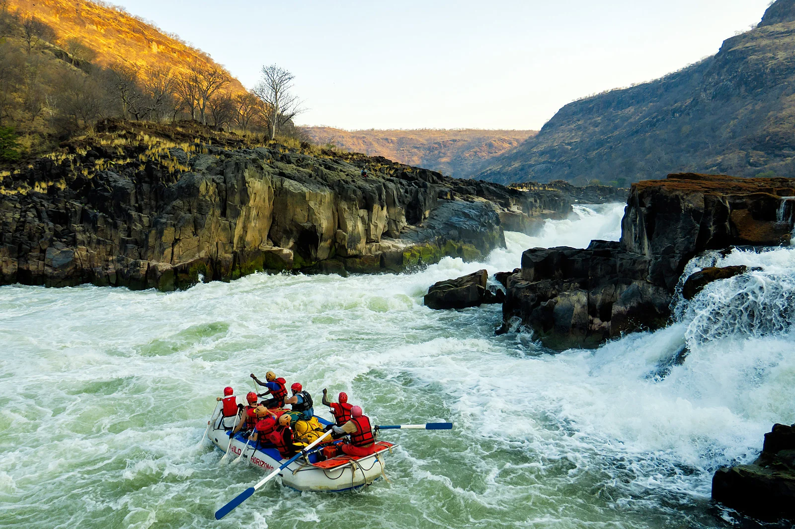 //www.som2travel.es/cdn/images/content/Africa/Zambia/rio zam.webp